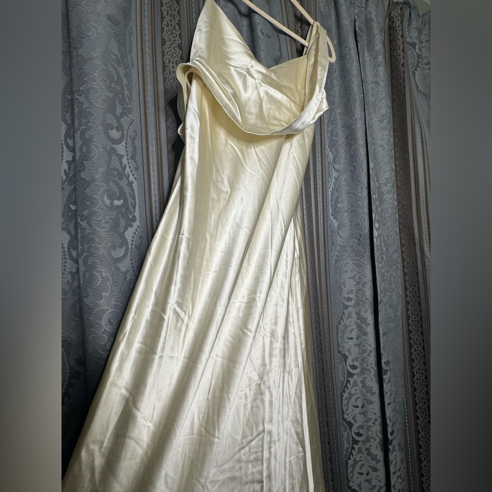 Reformation Ivory Satin Cowl Neck Wedding Gown - Picture 9 of 12